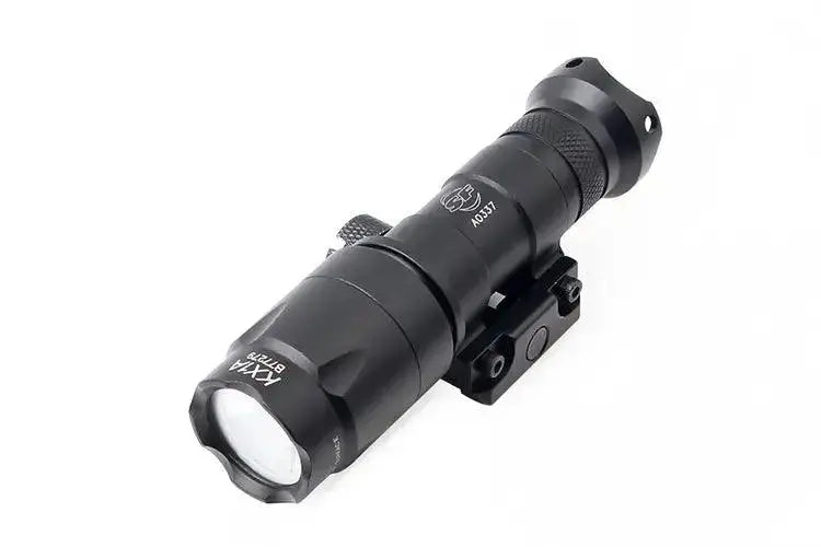 Lumens Tactical Flashlight M300 / M600 -  PrismOptic